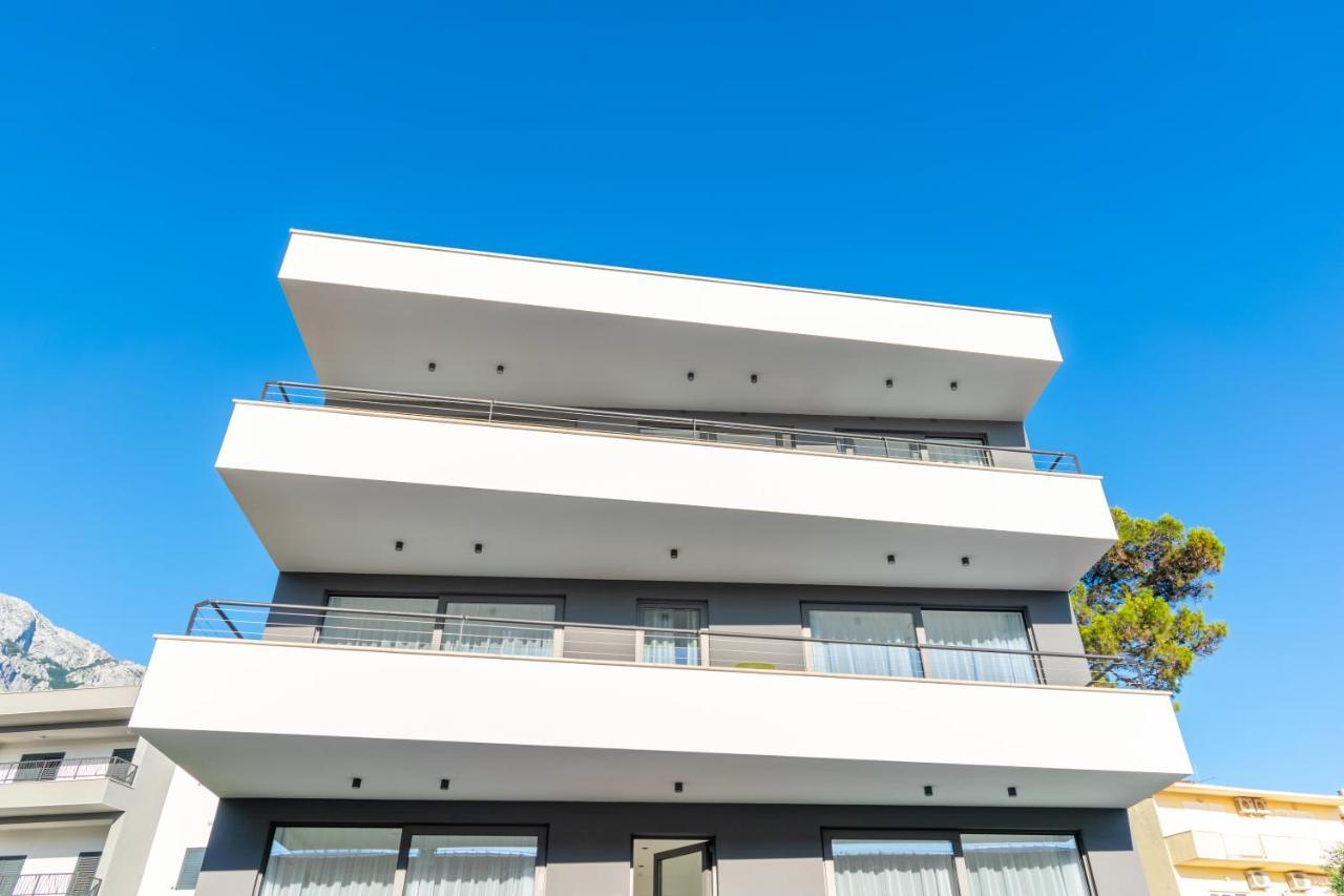 Apartmani Pino Baška Voda Exterior foto