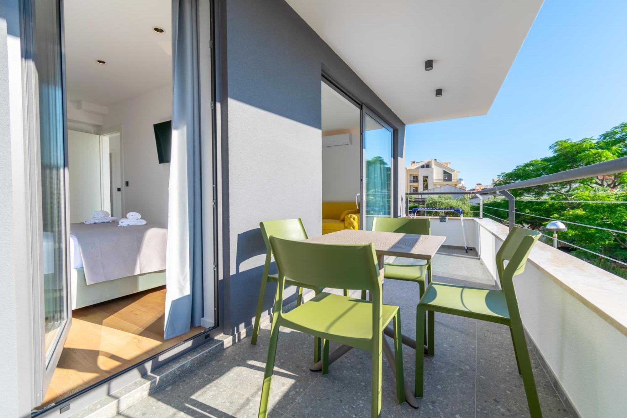 Apartmani Pino Baška Voda Exterior foto