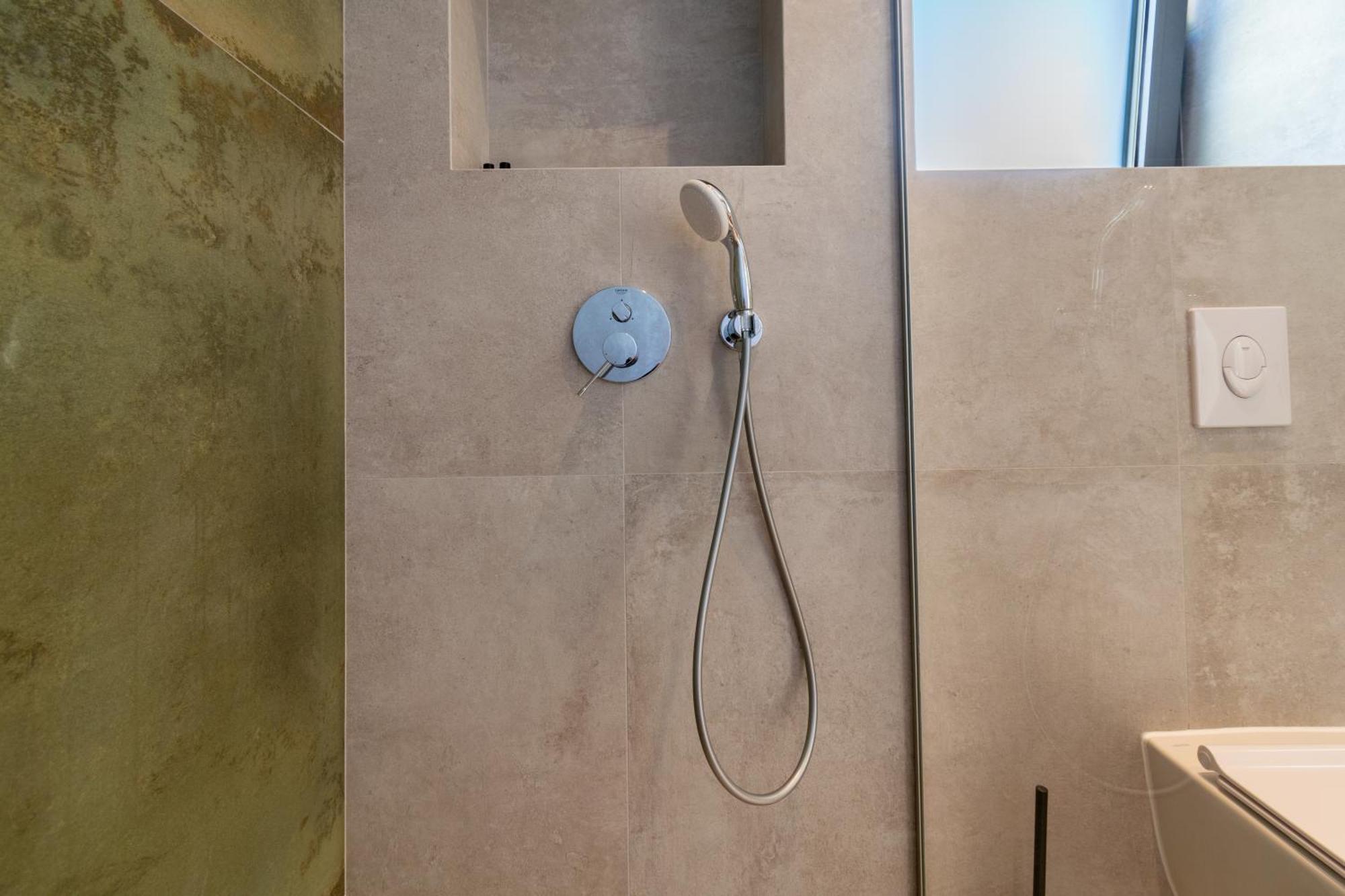Apartmani Pino Baška Voda Exterior foto
