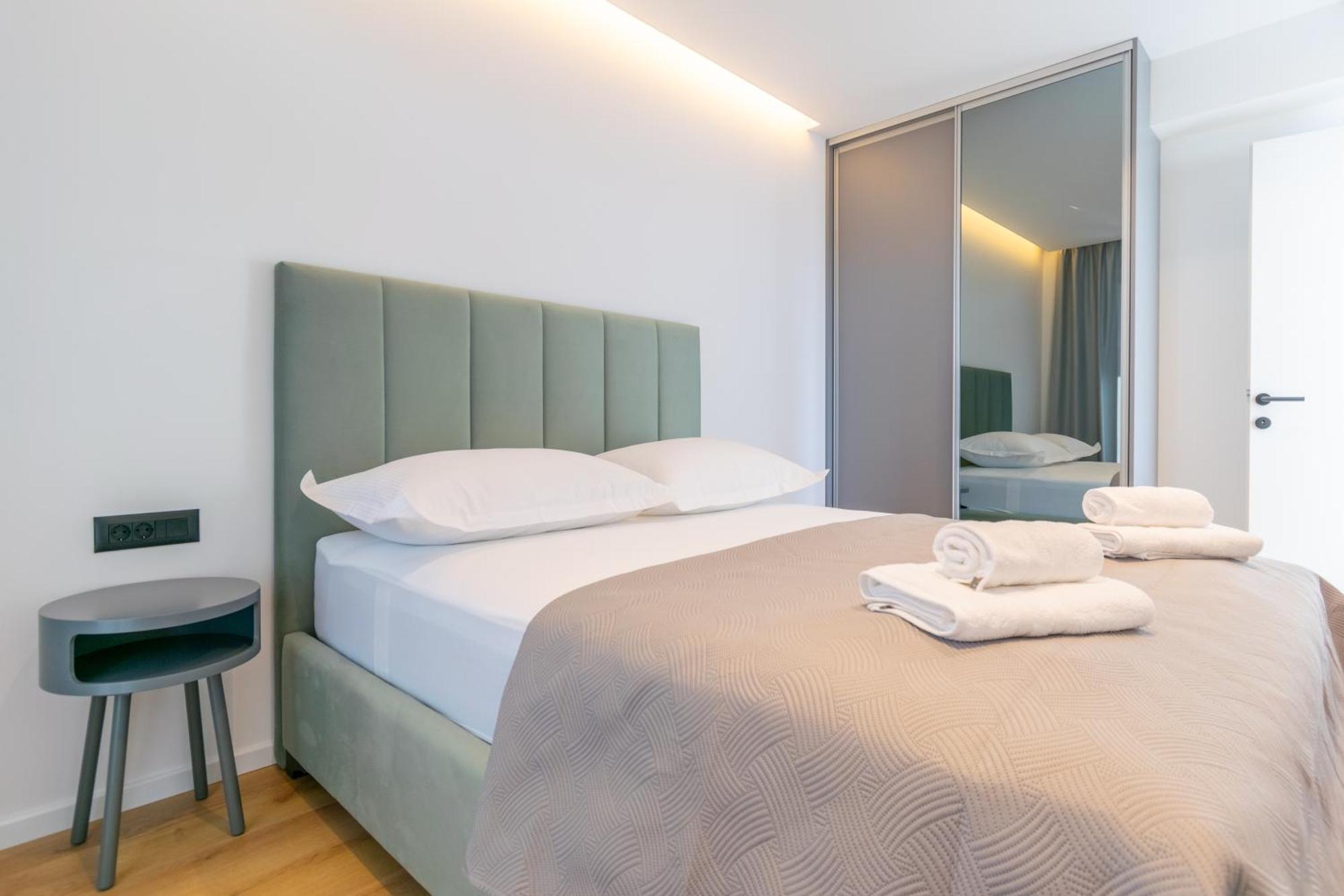 Apartmani Pino Baška Voda Zimmer foto