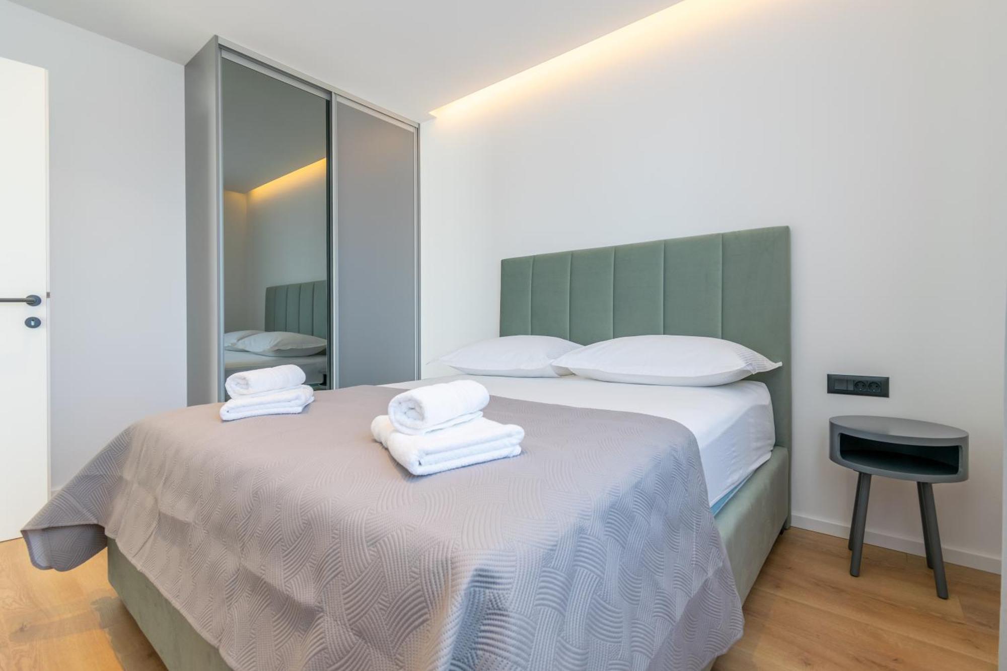 Apartmani Pino Baška Voda Zimmer foto